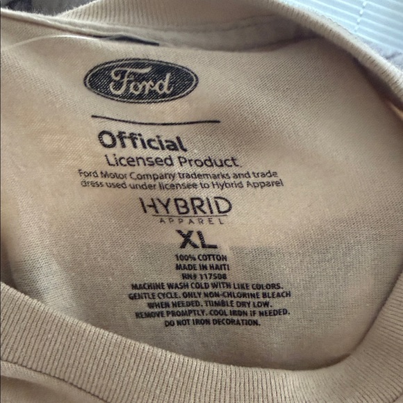 Ford Logo Beige Short Sleeve Men's Tee - Picture 3 of 3